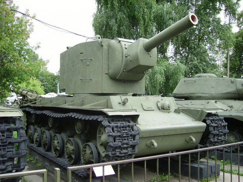 KV-2 - Gå runt