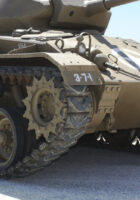 Tanque leve M24 Chaffee - Ande ao redor