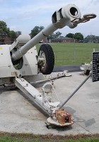 Sovětské 122mm D-30 Houfnice - procházet