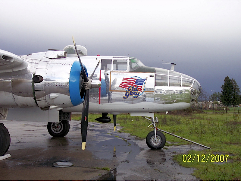 B-25J Митчелл Старая слава - WalkAround