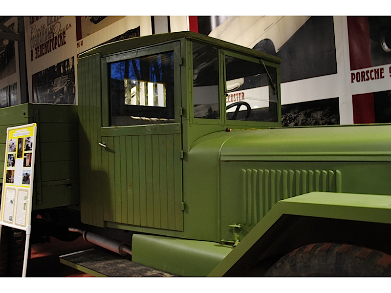 Camion Zis-5 - Walk Around