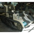 2 Pounder Proti tank pištola Nosilec - Sprehod Okoli