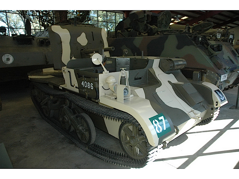 2 Pounder Anti-tank gun carrier - Walk Around
