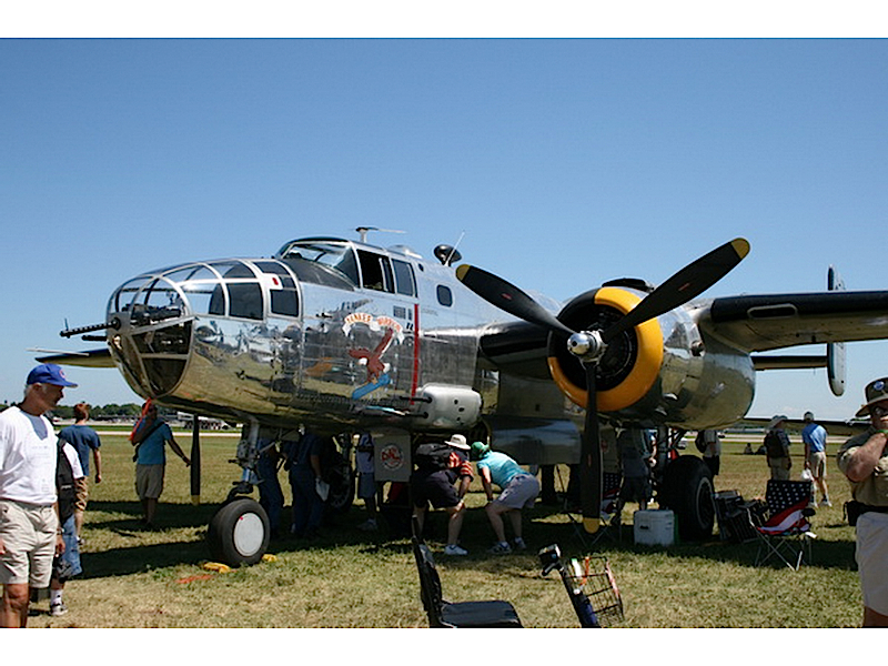 B-25 ミッチェル - ウォークアラウンド