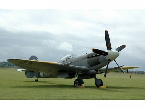 Spitfire FR XVIIIe - Procházka Kolem