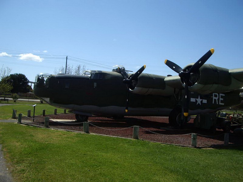 Konszolidált B-24M Liberator - WalkAround