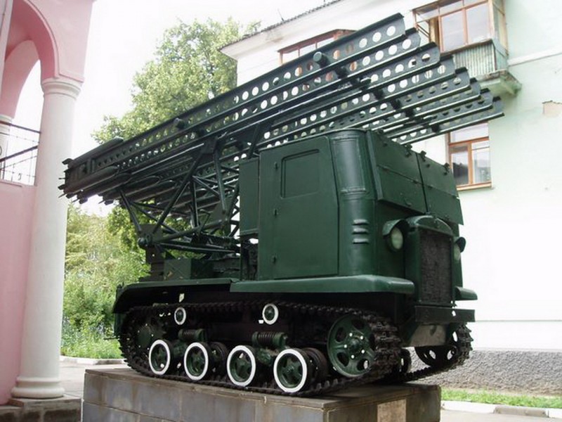 BM-13 Katyusha STZ-5 NATI - Walk Around