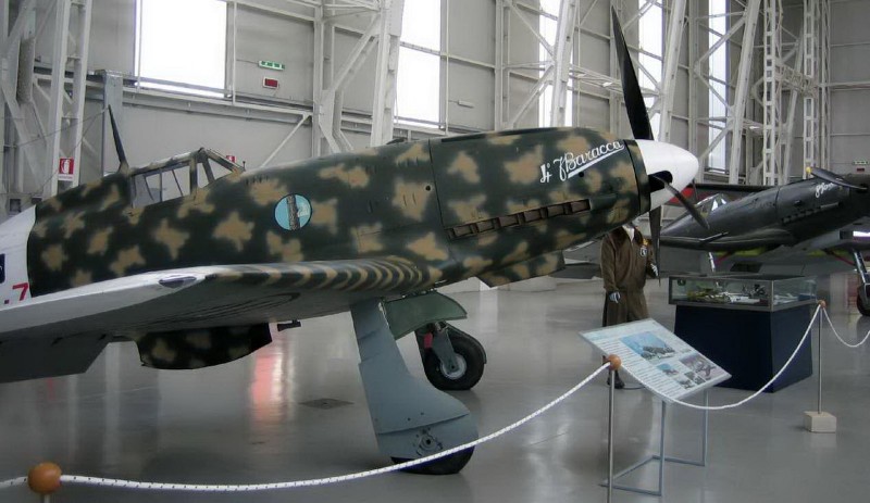 Macchi MC-202 - WalkAround