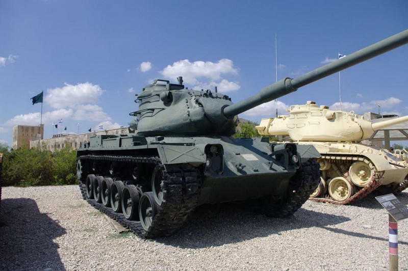 M47E2 Patton - Procházka