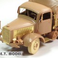Halftrack pesado alemán de la Segunda Guerra Mundial L4500R MAULTIER - E.T.MODEL E35-135