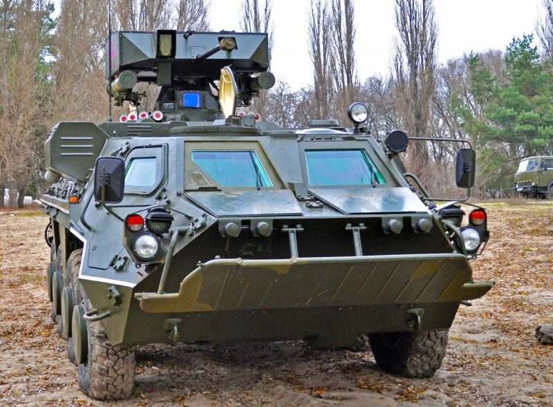 BTR-4 - 绕行