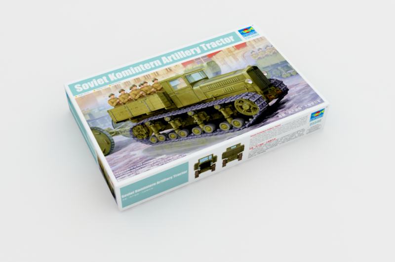 Soviet Komintern Artillery Tractor - Trumpeter 05540