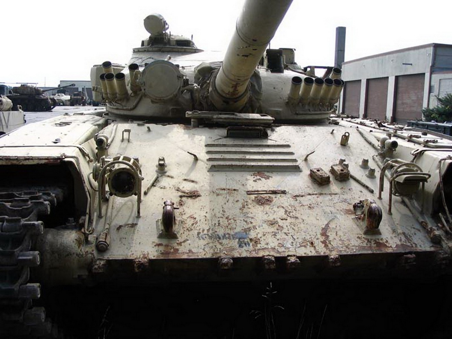 Tank T 72 M1 Walkaround Photos English