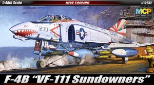 F-4B "VF-111 Sundowners" - ACADEMY 12232