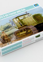 Tractor ruso ChTZ S-65 con cabina - Trumpeter 05539