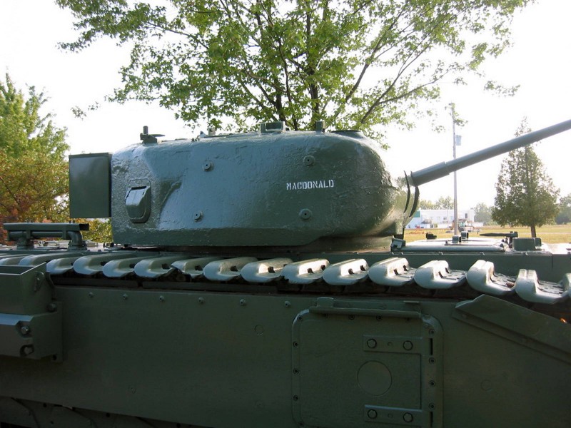 Churchill Mk1 - Spacer Wokół