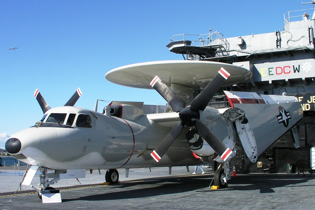 Grumman E-2C 'Hawkeye'