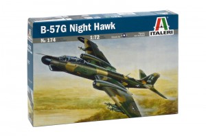 B-57G Yöhaukka - ITALERI 174