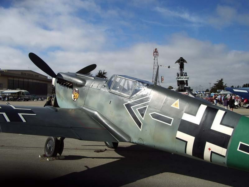 HA-1112-M1L Buchon - Sétálni