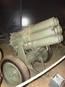 15 cm ネベルヴェルファー 41 - 歩き回る