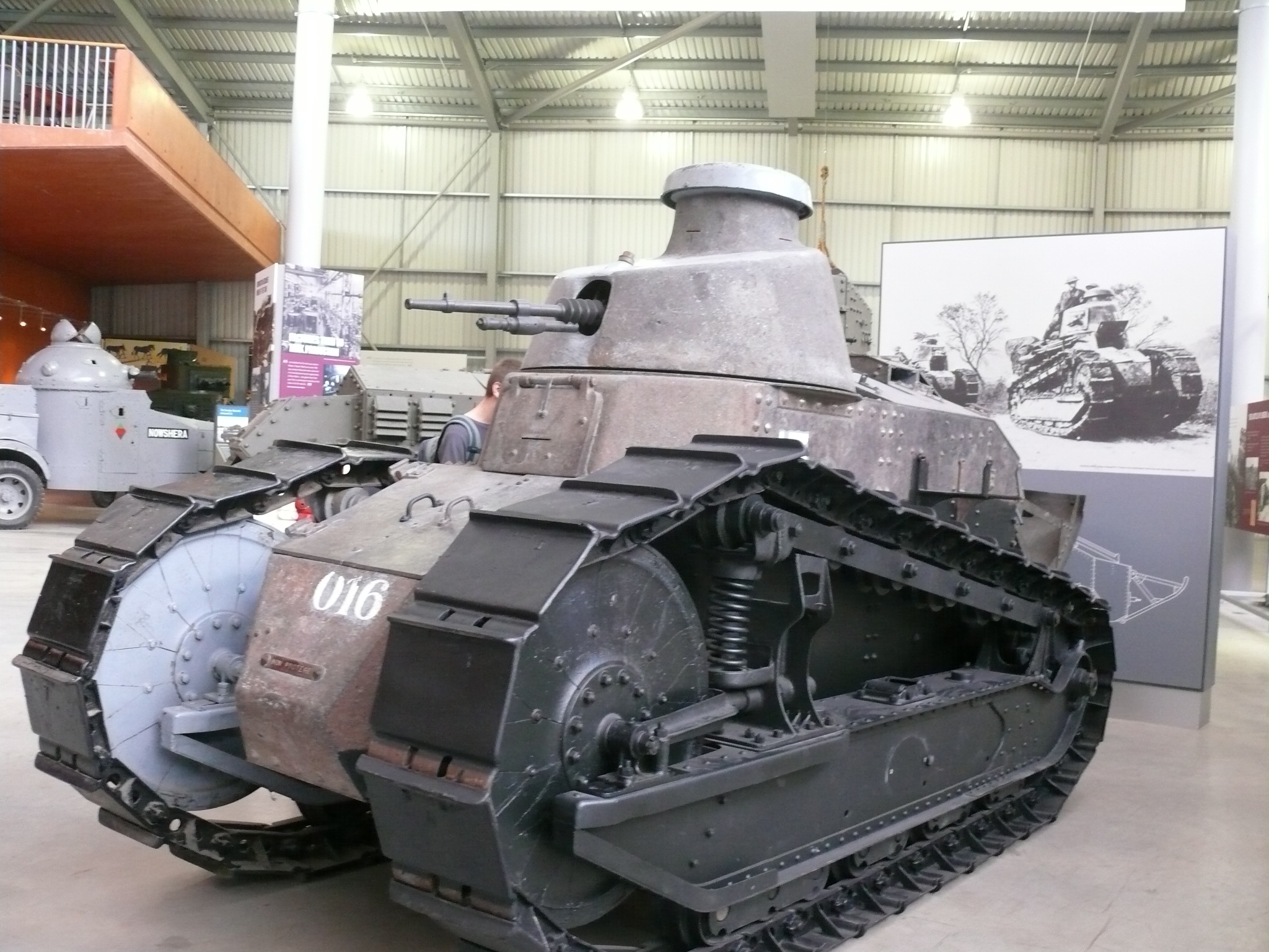 Renault FT Hotchkiss maskingevær