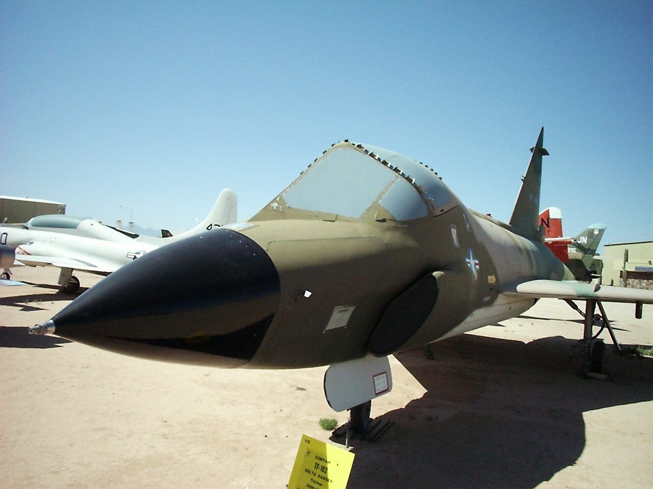 TF-102A Delta Dagger