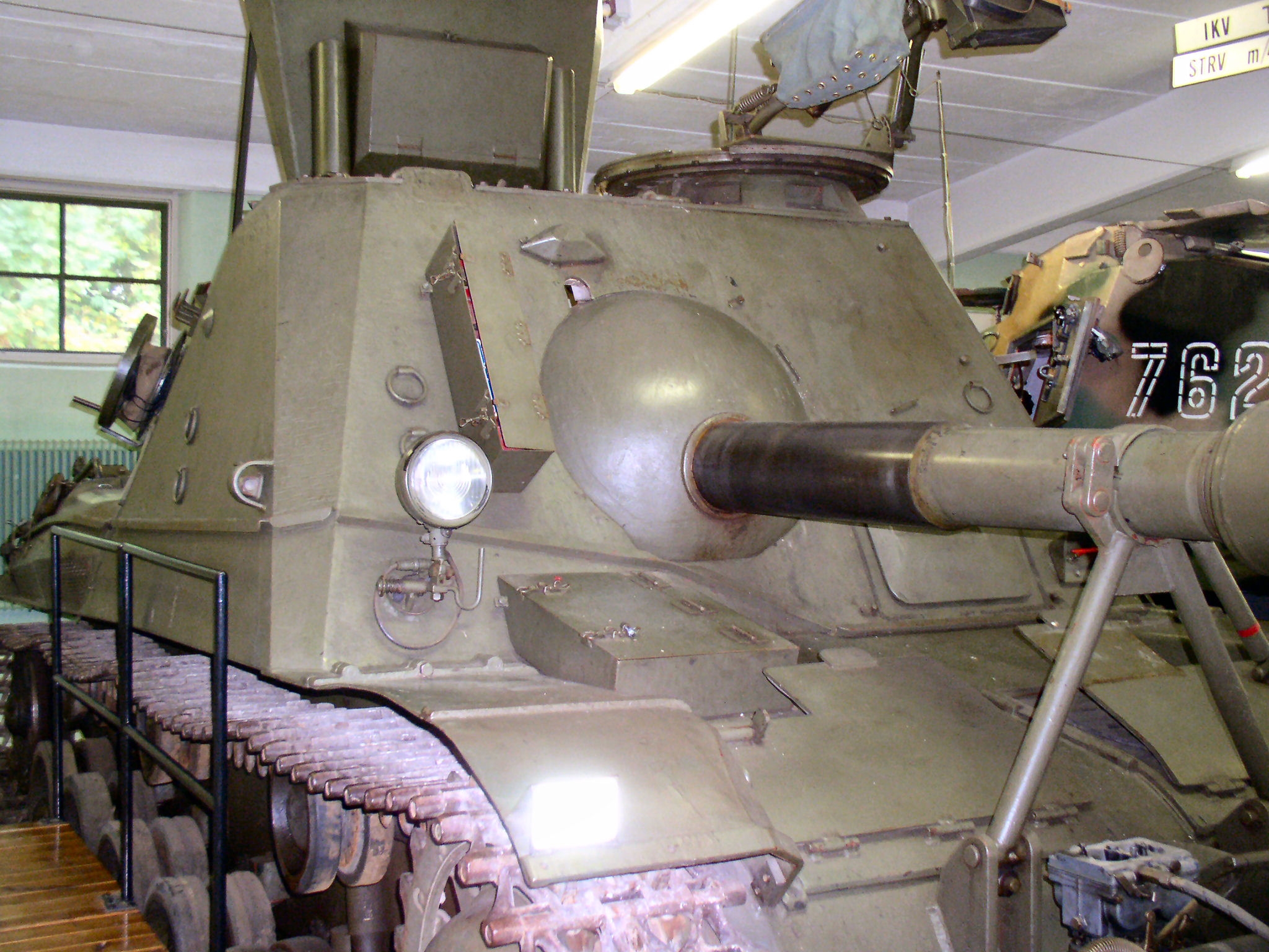 Pansarvärnskanonvagn m/43