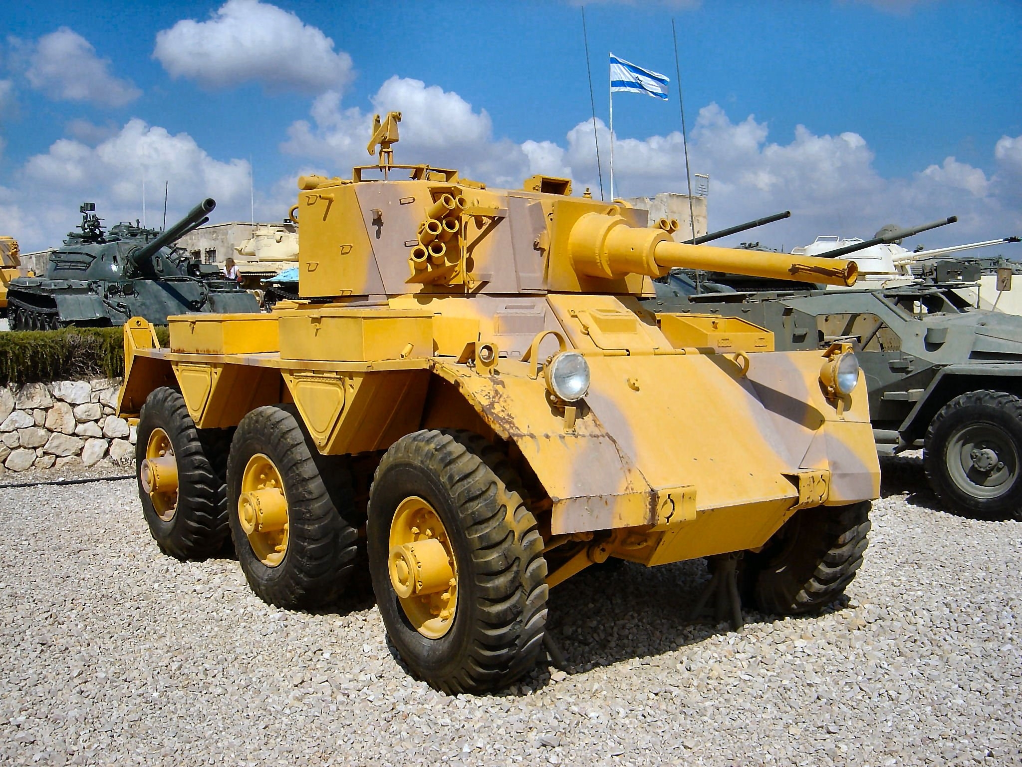 Saladin Samochód Pancerny