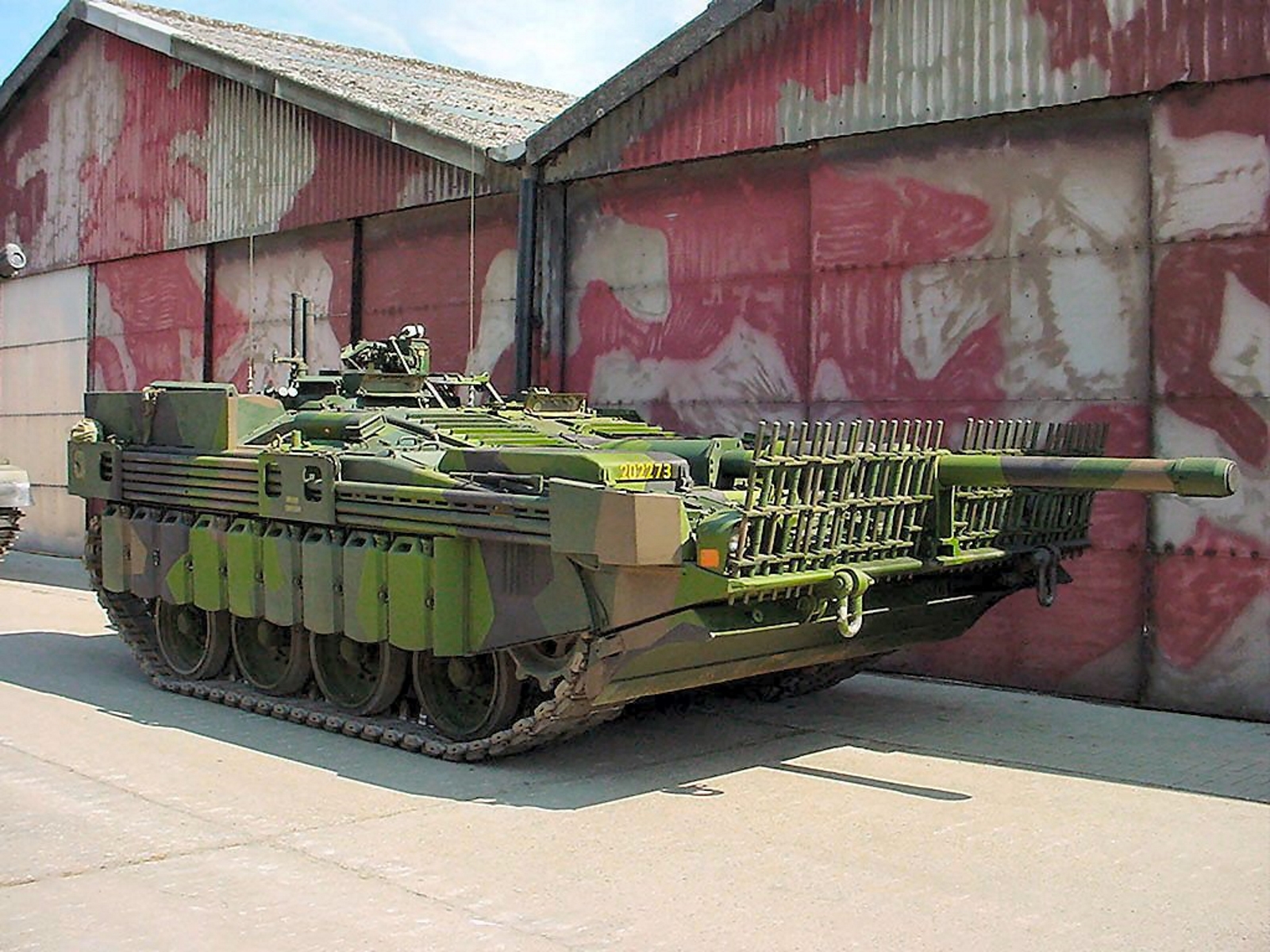 STRV-103C-katu