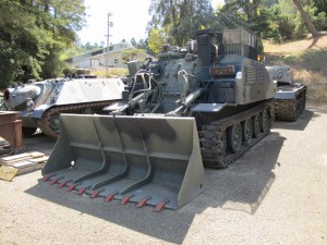 Боевой инженерный тягач FV180 - Фото и видео