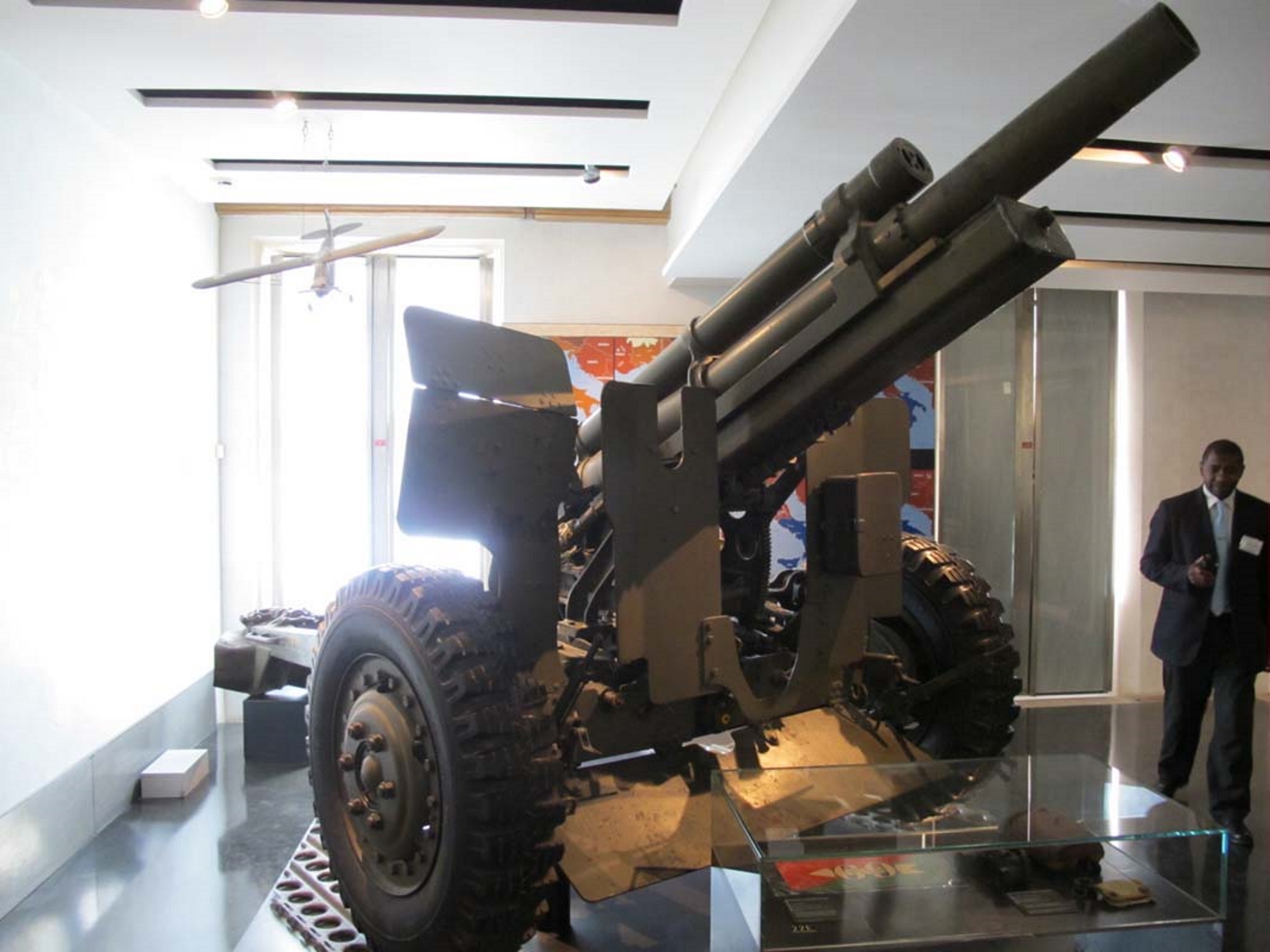 US 105mm M2A2 Field Gun