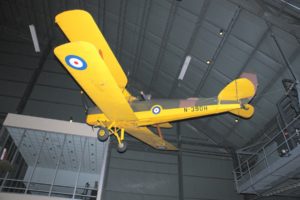 de Havilland DH.82 Tiger Moth - Fotografie & Video