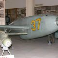 Jak-15 Pióro