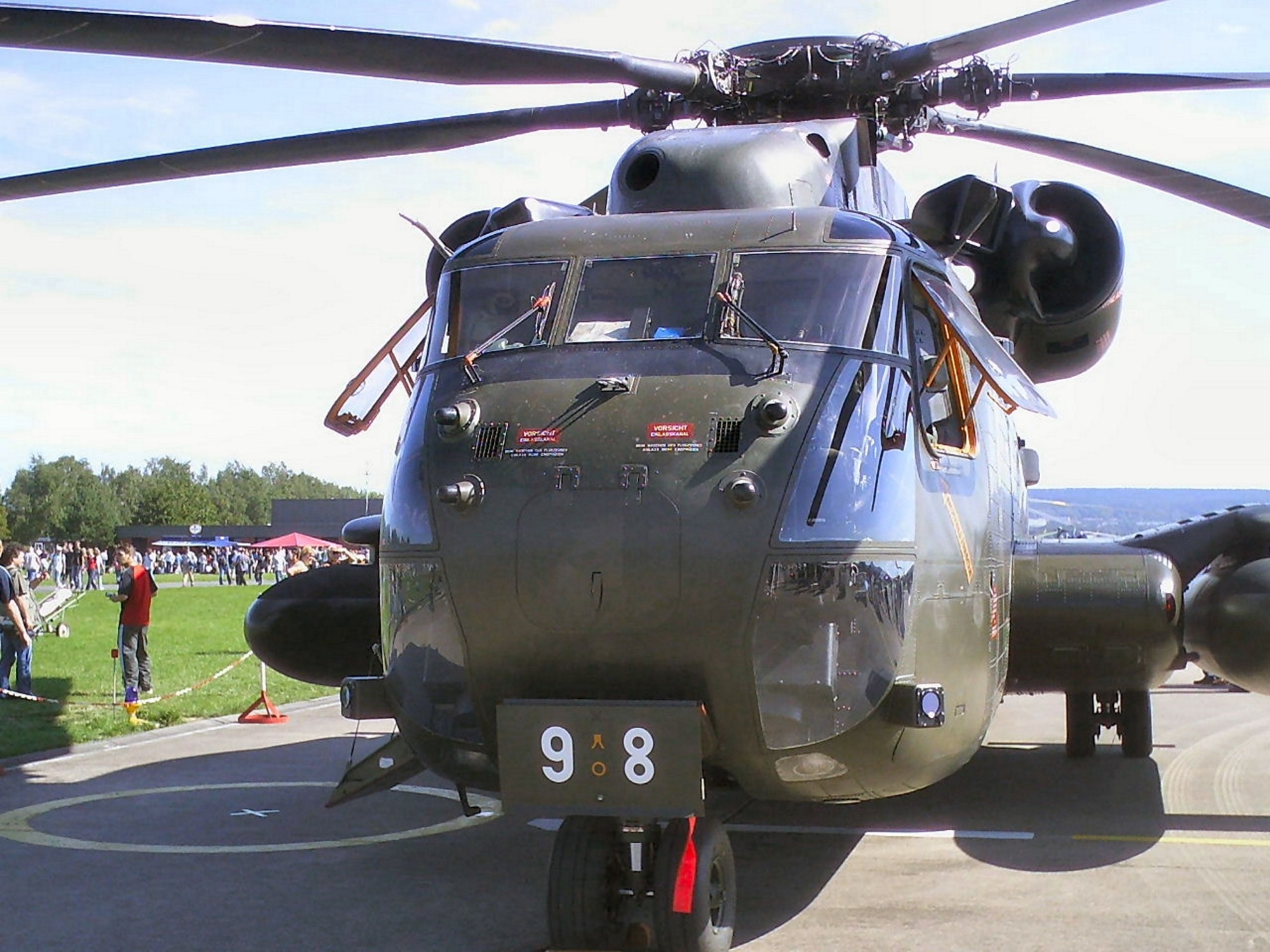 CH-53GS Super Stallion - WalkAround