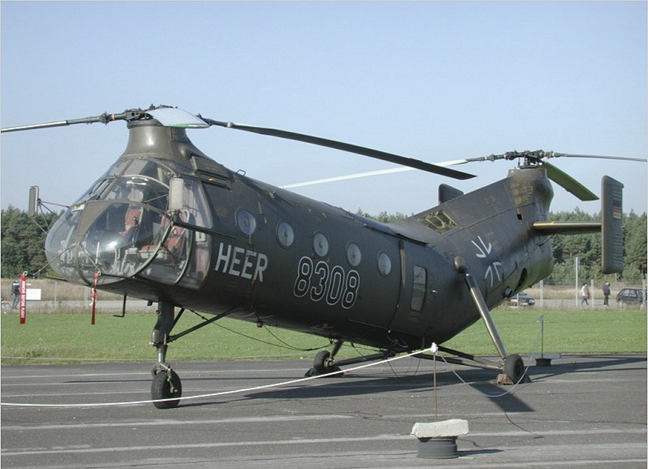 皮亚塞基 H-21C 肖尼