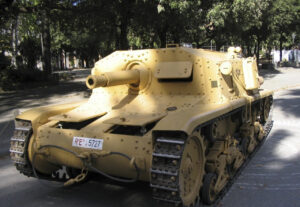 Semovente da 75/18 - Photos & Video