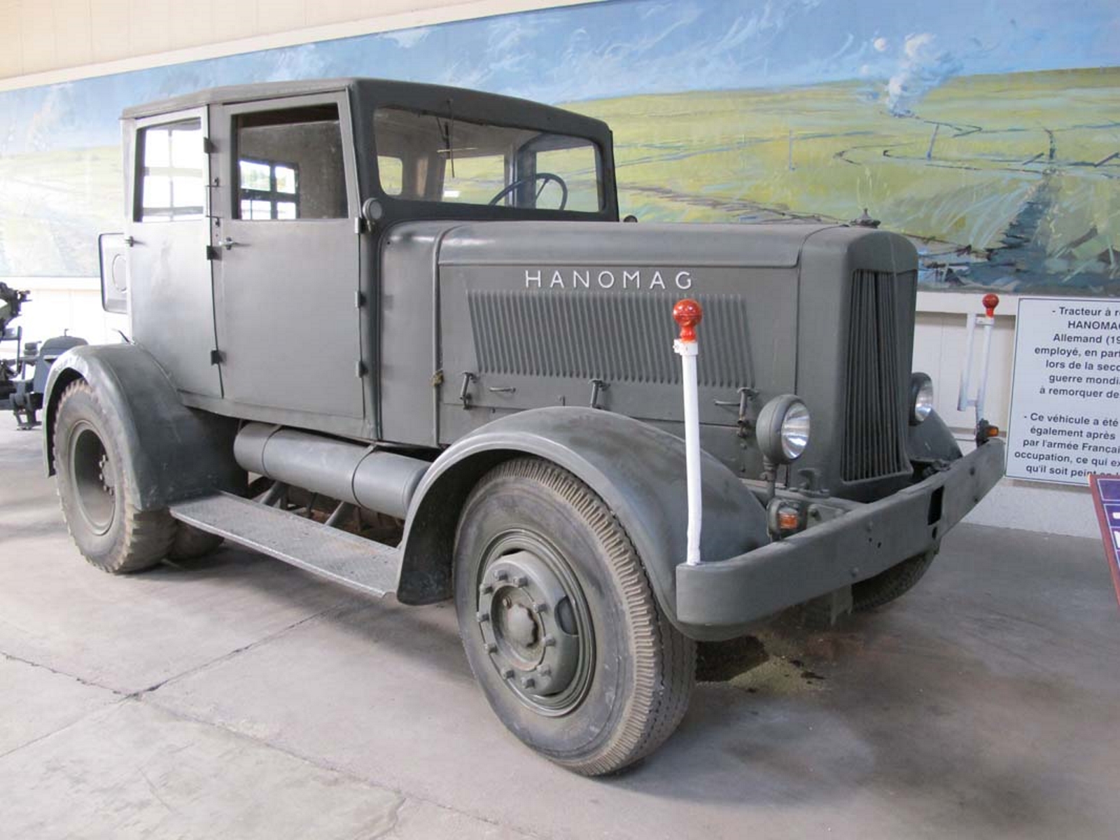 Hanomag ST-100