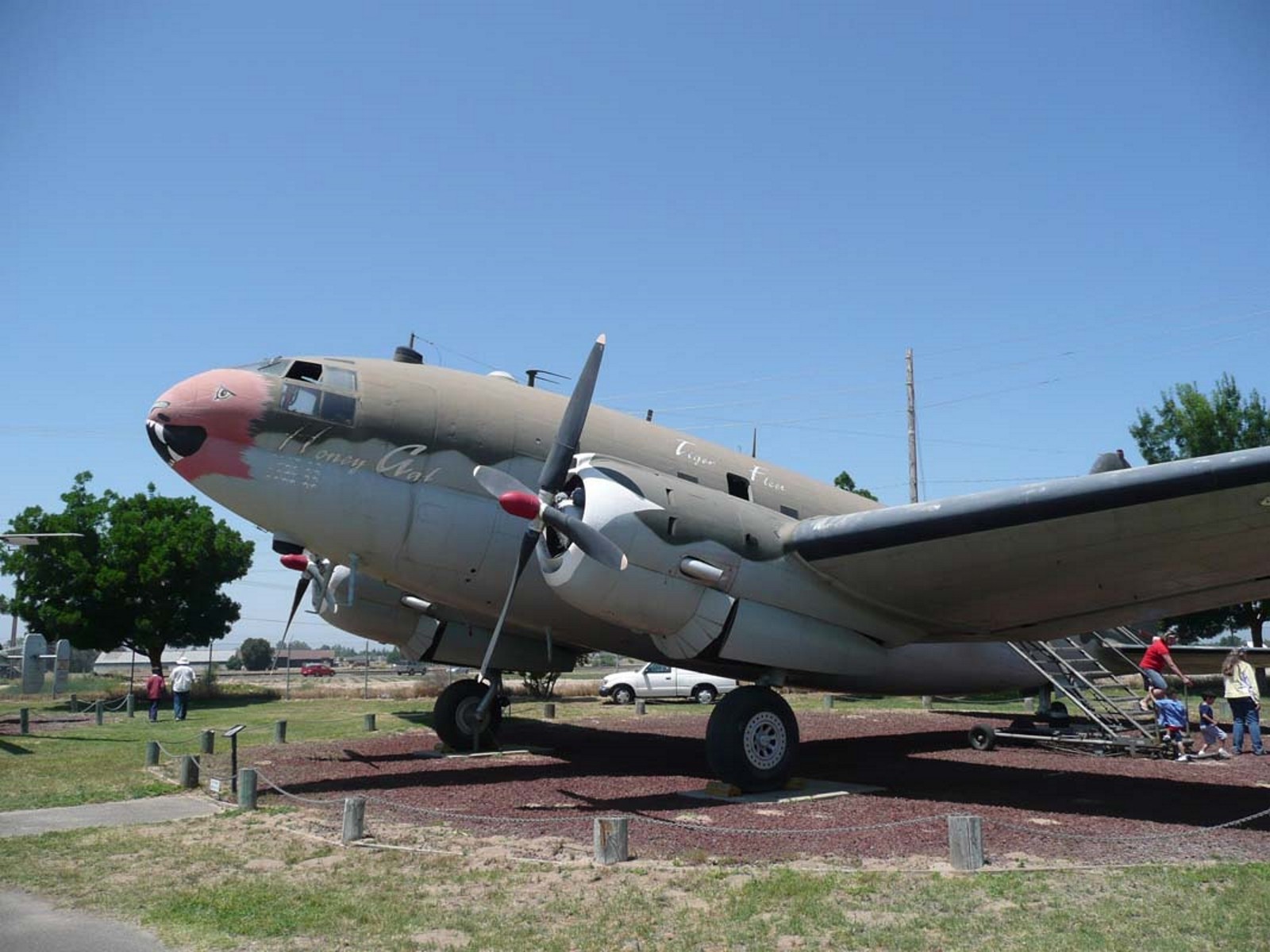 Curtiss C-46D-10-CU