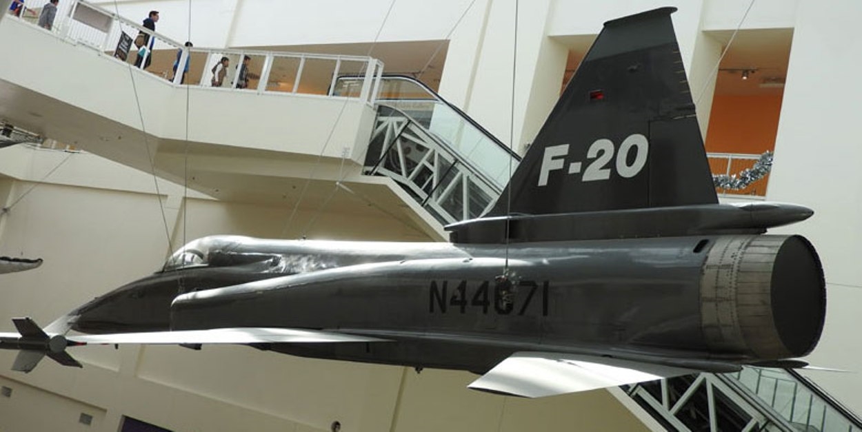 노스롭 F-20 타이거샤크