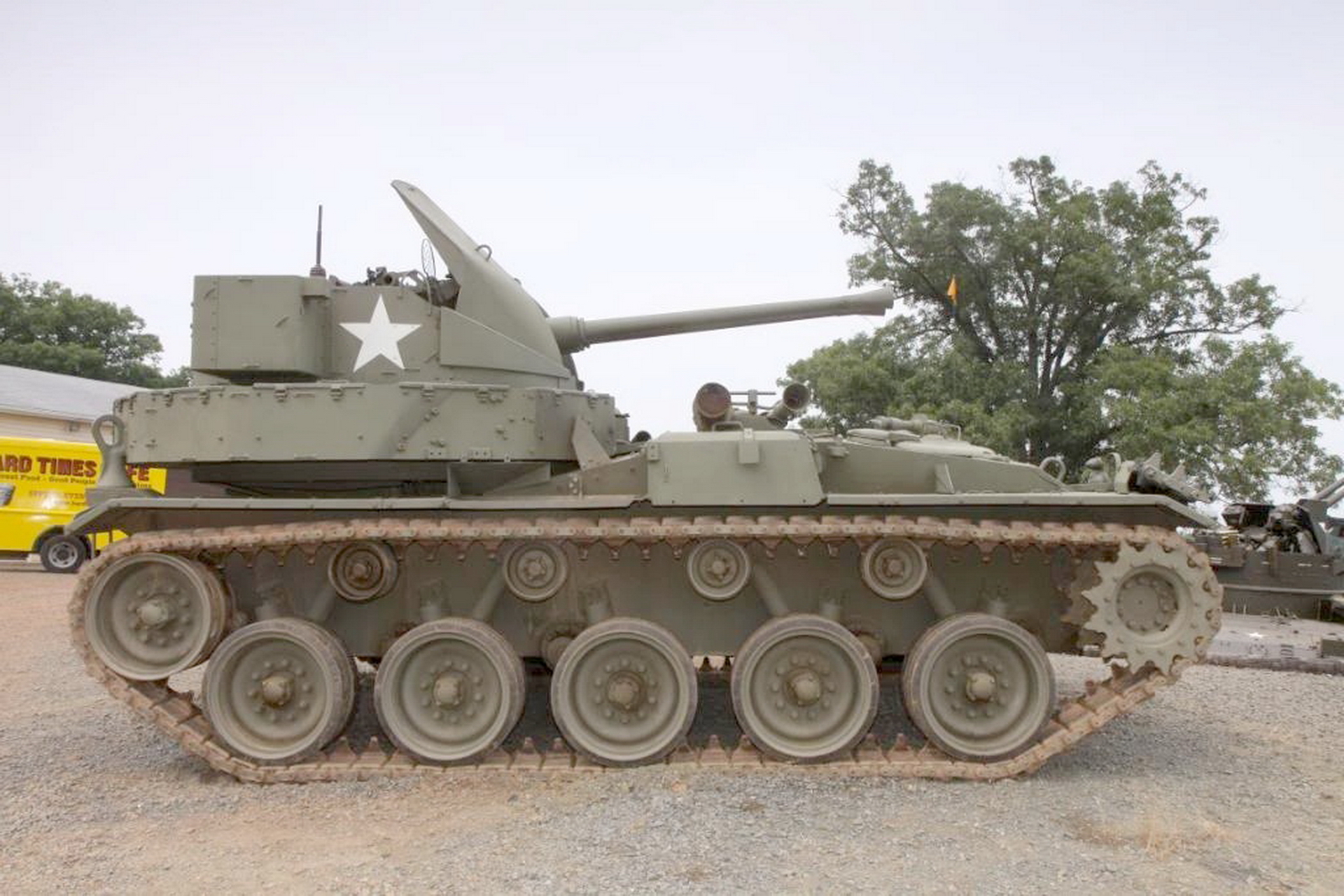 Твин 40мм GMC M19