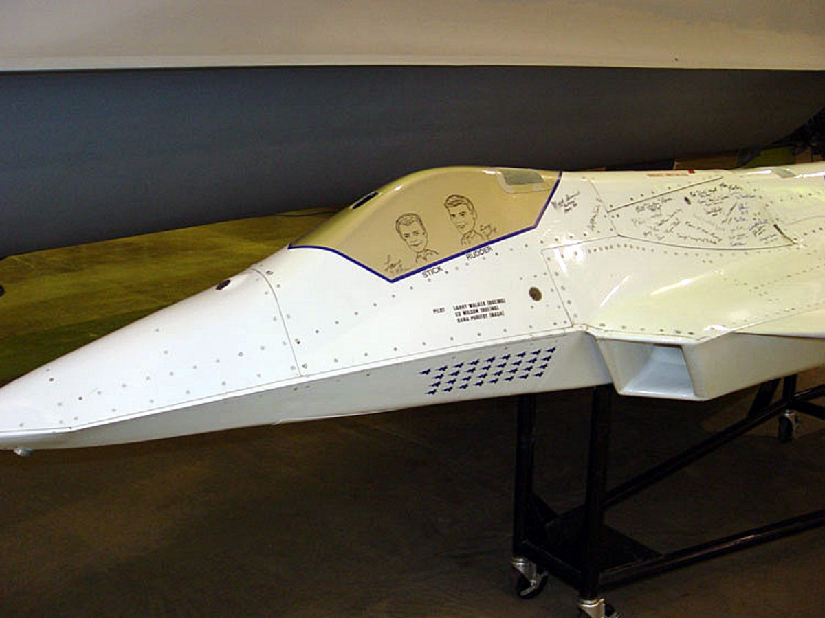 Боинг X-36