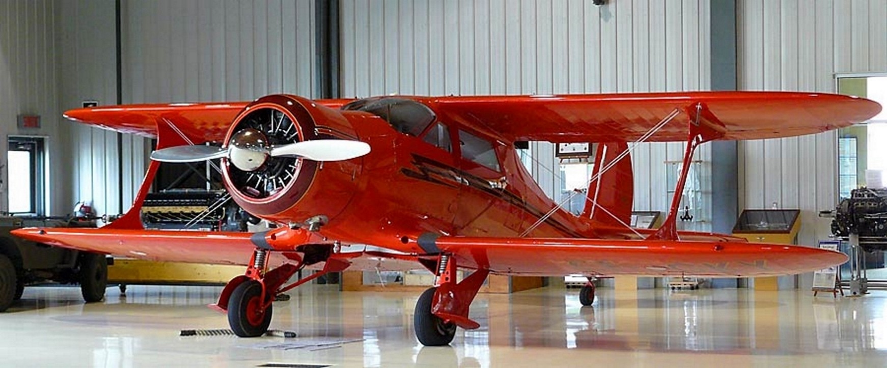 Beechcraft Model 17 Staggerwing - Photos & Videos