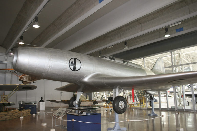 Caproni Campini N.1 Photos & Videos NETMAQUETTES