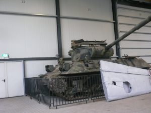 M36 tankų naikintuvas - vaikščiokite aplink