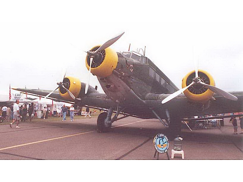 Ju52 között