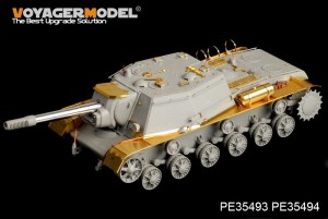 Voyager Model PE35493 - SU-152