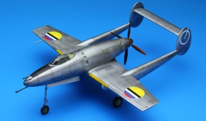 Mansyu Ki-98 Bakkeangrep Fly - Meng Modell