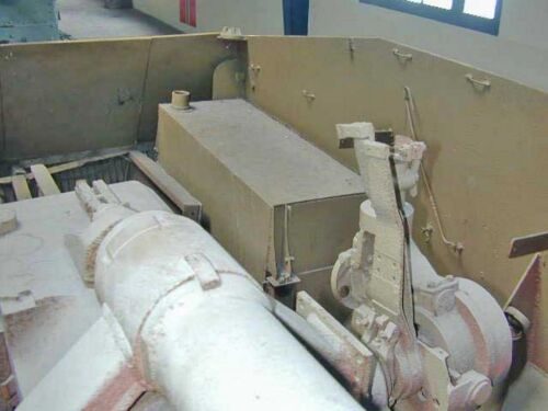 105mm leFH auf Hotchkiss 39H