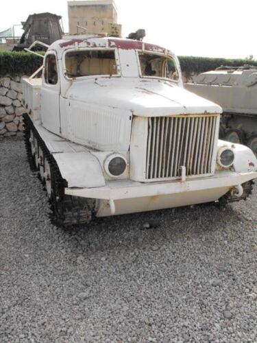 AT-L Artillery Tractor