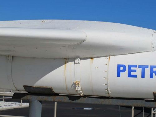 AUM-N-2 Petrel